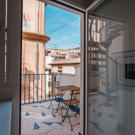 Qh Eme Suites Гранада Экстерьер фото