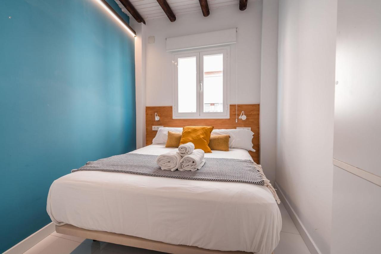 Qh Eme Suites Гранада Экстерьер фото