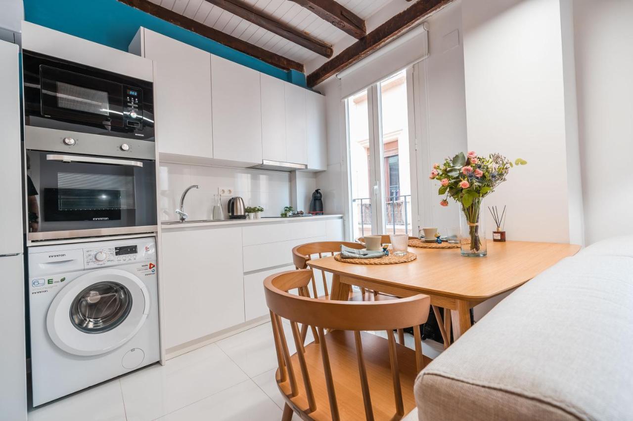 Qh Eme Suites Гранада Экстерьер фото