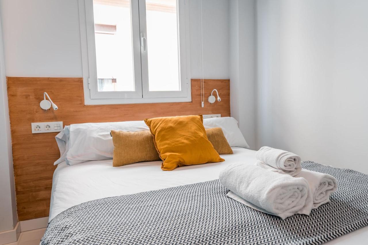 Qh Eme Suites Гранада Экстерьер фото
