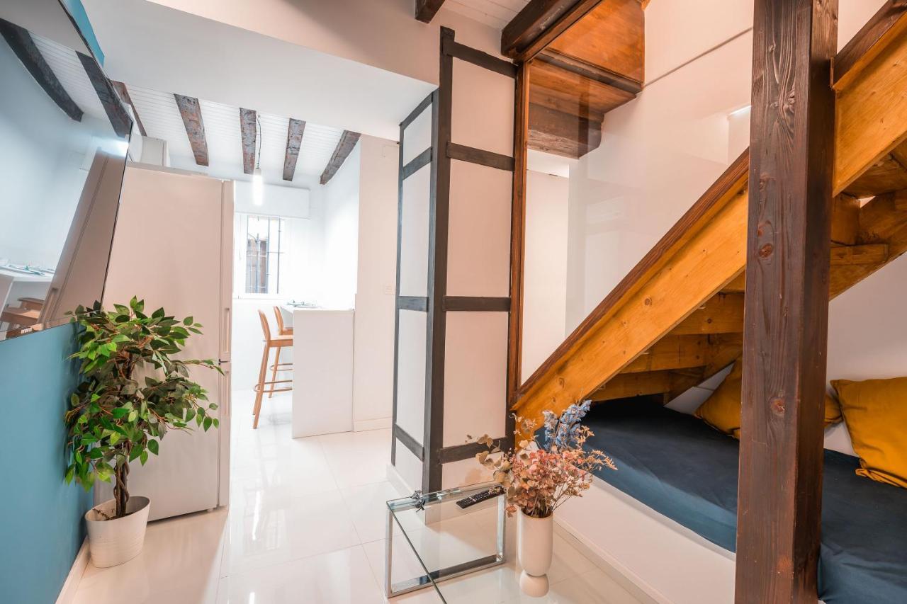 Qh Eme Suites Гранада Экстерьер фото