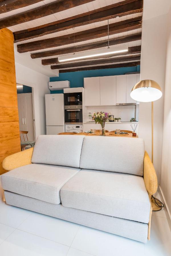 Qh Eme Suites Гранада Экстерьер фото