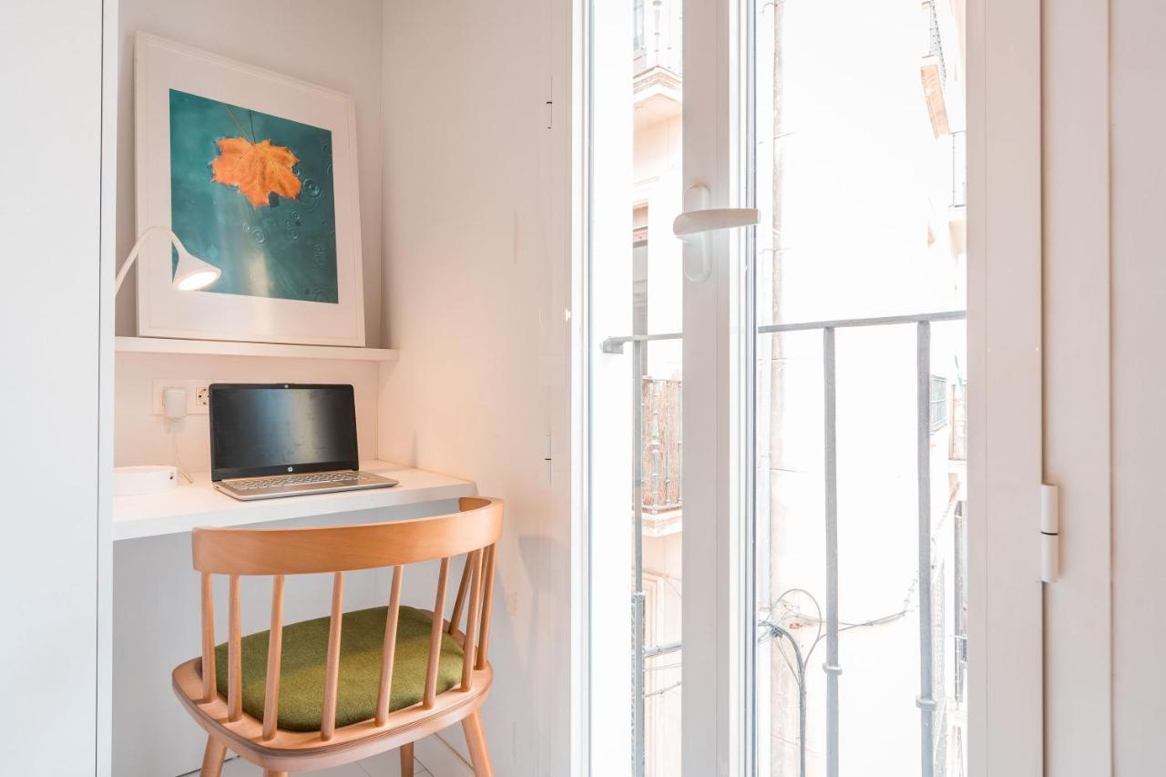 Qh Eme Suites Гранада Экстерьер фото