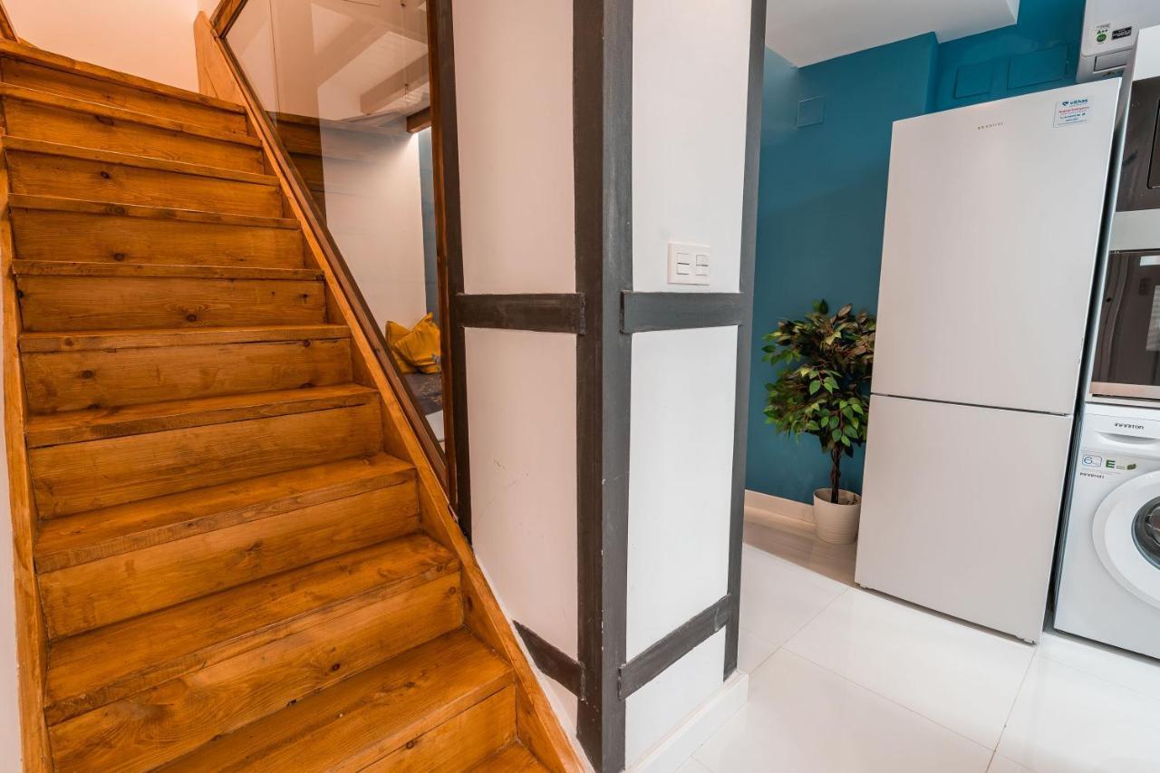 Qh Eme Suites Гранада Экстерьер фото